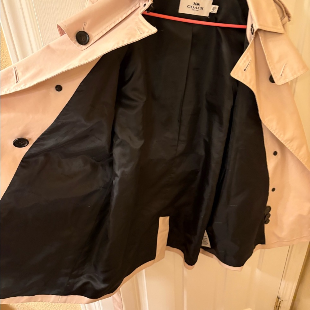 Coach Authentic Blush Trench Coat with Belted Waist Size Large - Picture 10 of 16